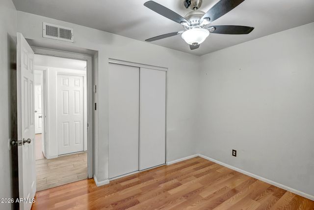 8813 W TURNEY Avenue, Phoenix, AZ 85037