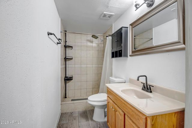 8813 W TURNEY Avenue, Phoenix, AZ 85037