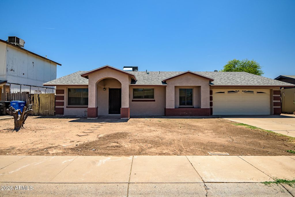 8813 W TURNEY Avenue, Phoenix, AZ 85037 — photo 2
