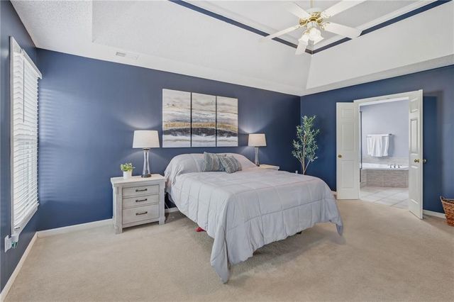 13822 S Hagan Street, Olathe, KS 66062