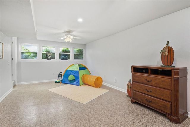 13822 S Hagan Street, Olathe, KS 66062