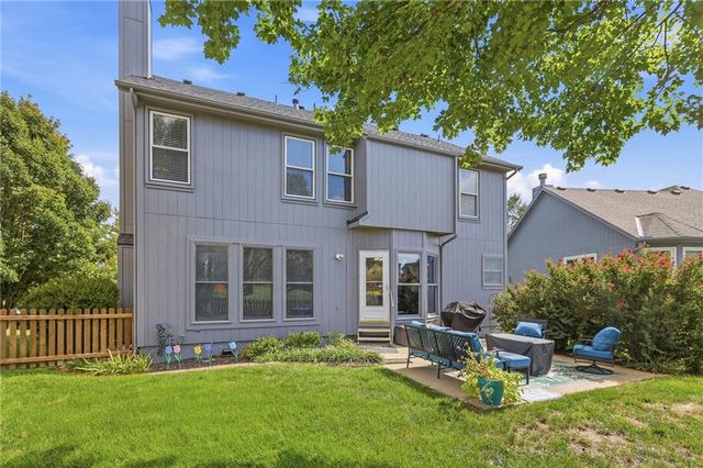 13822 S Hagan Street, Olathe, KS 66062