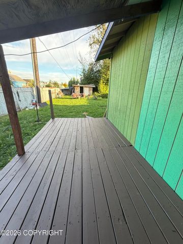 3900 Starburst Circle, Anchorage, AK 99517