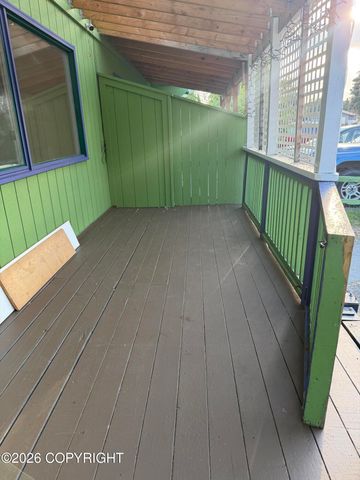 3900 Starburst Circle, Anchorage, AK 99517