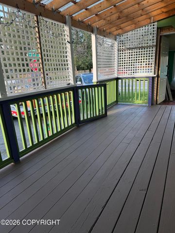3900 Starburst Circle, Anchorage, AK 99517