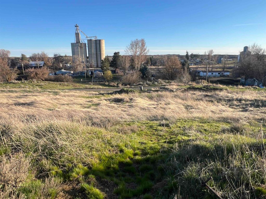 00 W Alder St, Sprague, WA 99032