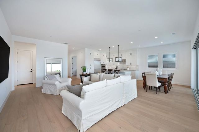 4062 Emerald Glen Ln, Folsom, CA 95630