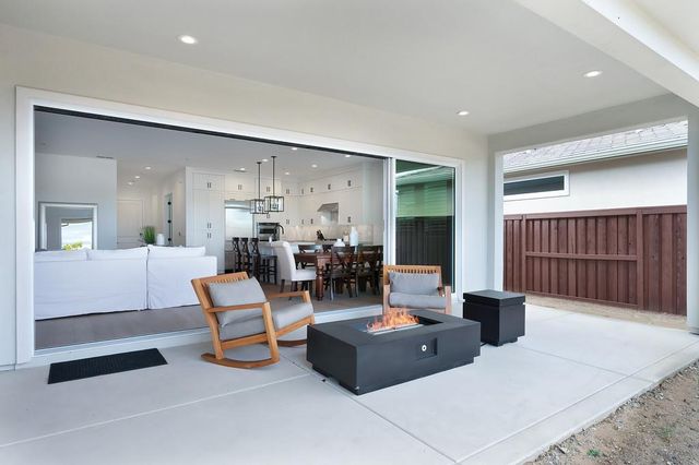 4062 Emerald Glen Ln, Folsom, CA 95630