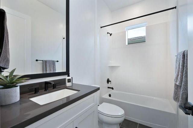 4062 Emerald Glen Ln, Folsom, CA 95630