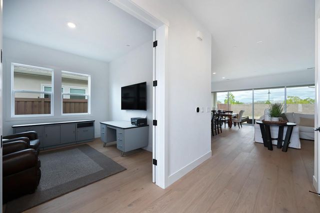 4062 Emerald Glen Ln, Folsom, CA 95630