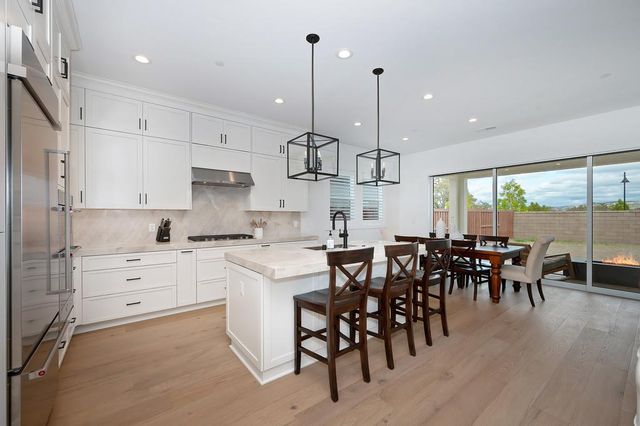 4062 Emerald Glen Ln, Folsom, CA 95630