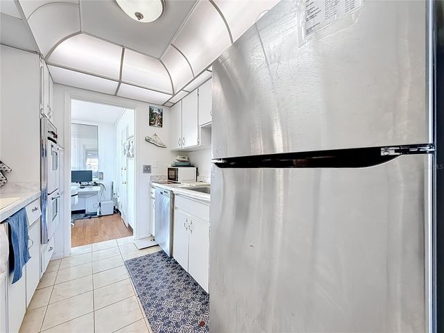 1868 SHORE DRIVE S 503, South Pasadena, FL 33707