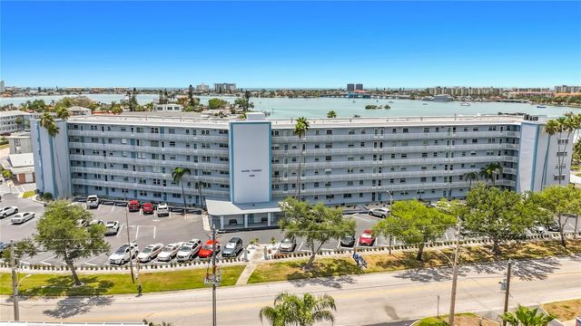 1868 SHORE DRIVE S 503, South Pasadena, FL 33707