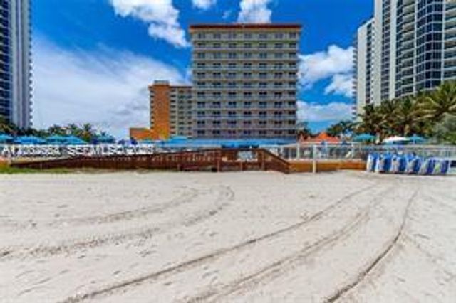 19201 Collins Avenue 934, Sunny Isles Beach, FL 33160