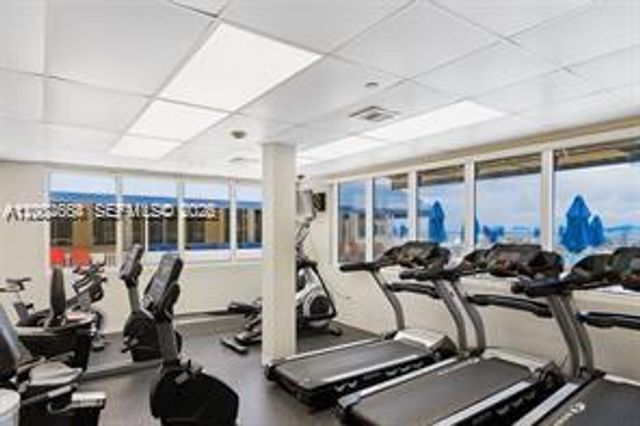 19201 Collins Avenue 934, Sunny Isles Beach, FL 33160
