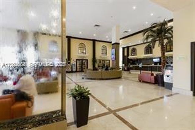 19201 Collins Avenue 934, Sunny Isles Beach, FL 33160