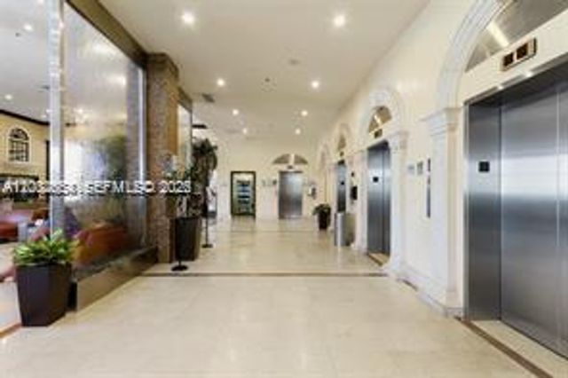 19201 Collins Avenue 934, Sunny Isles Beach, FL 33160