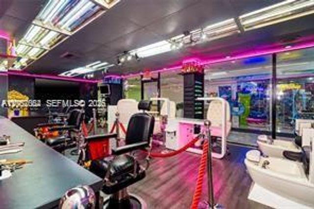 19201 Collins Avenue 934, Sunny Isles Beach, FL 33160