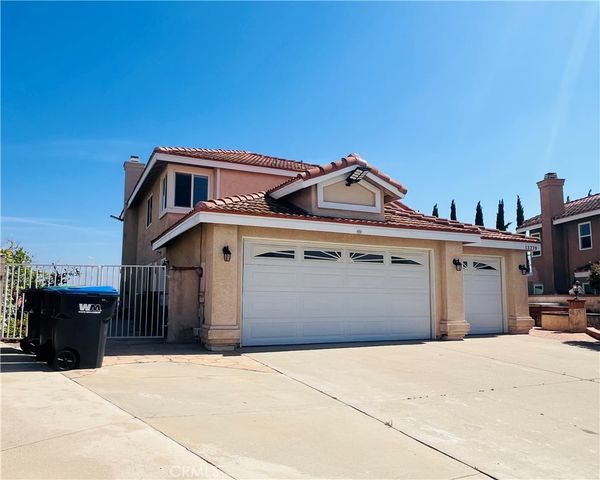 13279 Gemstone Ct, Chino Hills, CA 91709