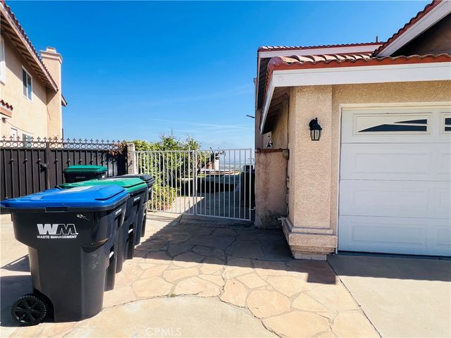 13279 Gemstone Ct, Chino Hills, CA 91709