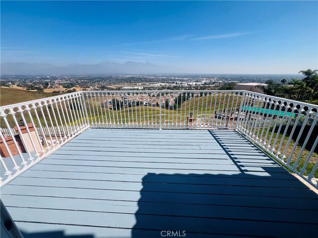 13279 Gemstone Ct, Chino Hills, CA 91709