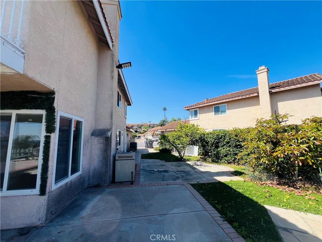 13279 Gemstone Ct, Chino Hills, CA 91709
