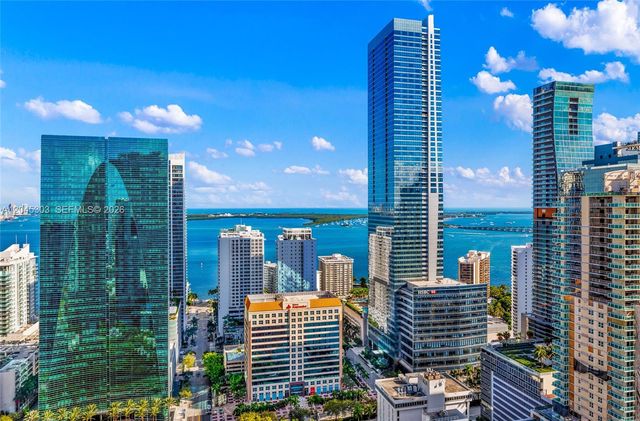 60 SW 13th St 3200, Miami, FL 33130