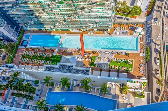60 SW 13th St 3200, Miami, FL 33130