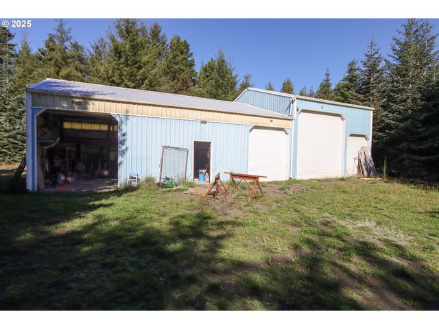 71283 HIGHWAY 101, North Bend, OR 97459