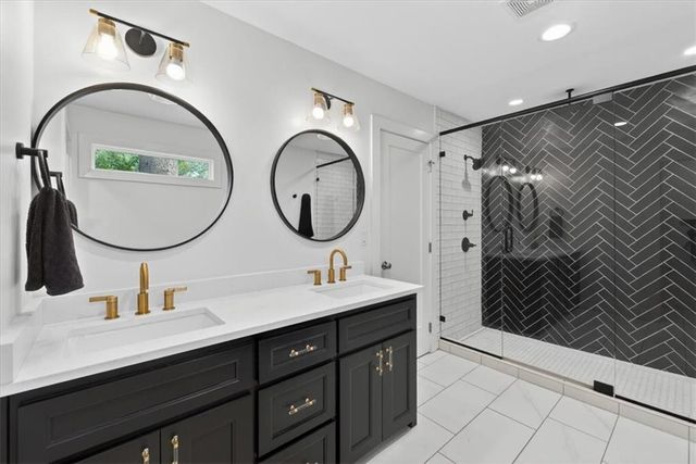 8332 Overbrook Road, Leawood, KS 66206