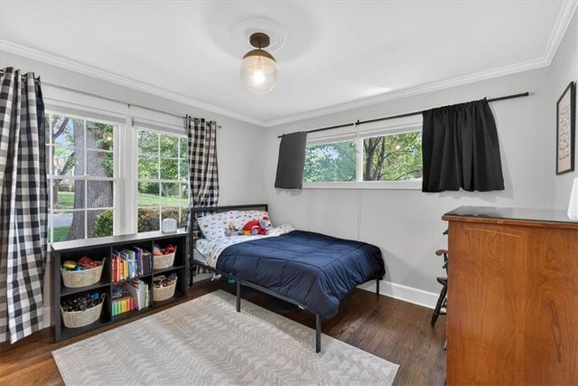 8332 Overbrook Road, Leawood, KS 66206