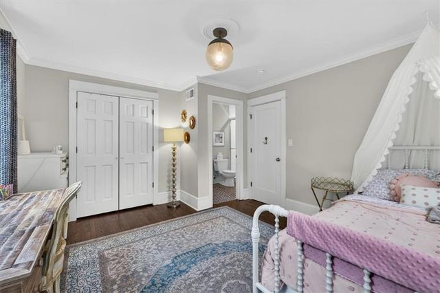 8332 Overbrook Road, Leawood, KS 66206
