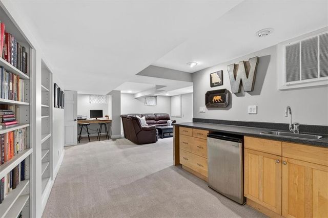 8332 Overbrook Road, Leawood, KS 66206