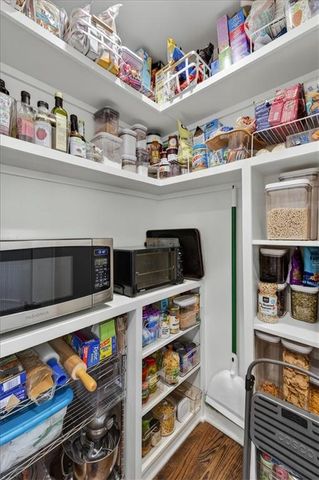 8332 Overbrook Road, Leawood, KS 66206
