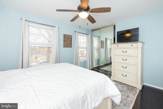 7 PLYMOUTH CT, Bordentown, NJ 08505