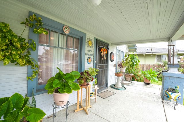 167 S Salida Place, Tulare, CA 93274