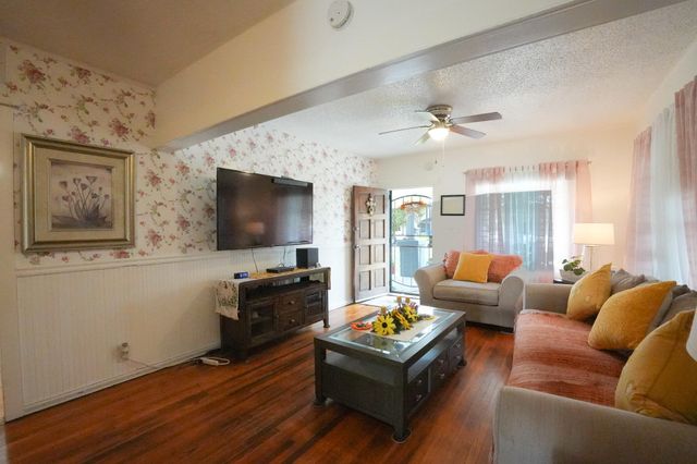 167 S Salida Place, Tulare, CA 93274