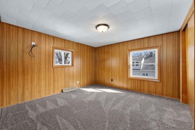 806 E Supple Street, Boyd, WI 54726