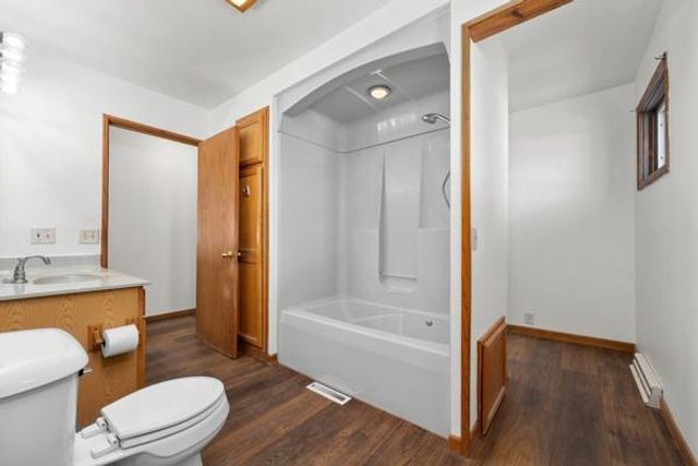 806 E Supple Street, Boyd, WI 54726