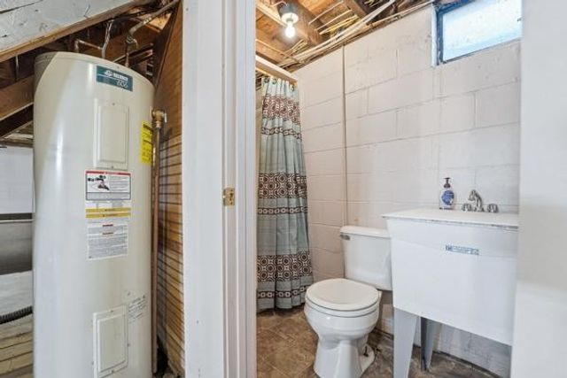 806 E Supple Street, Boyd, WI 54726