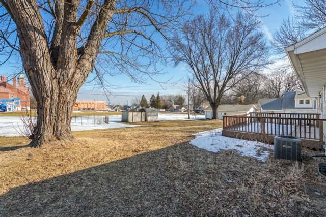 806 E Supple Street, Boyd, WI 54726