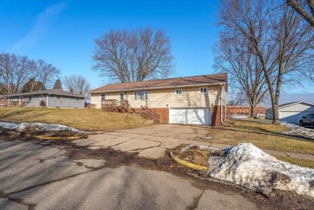 806 E Supple Street, Boyd, WI 54726