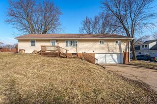 806 E Supple Street, Boyd, WI 54726