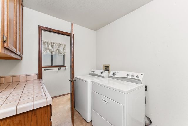 3708 Millbrae Rd, Cameron Park, CA 95682