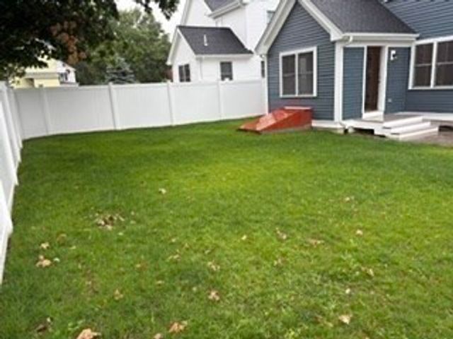28 Fairview Avenue, Ipswich, MA 01938