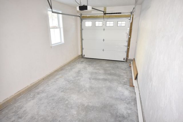 28 Fairview Avenue, Ipswich, MA 01938