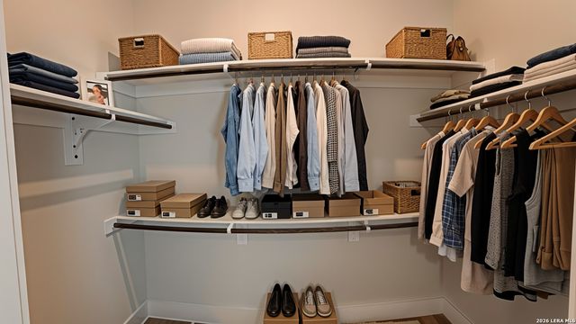 330 E Carson St Apt 2203, San Antonio, TX 78208