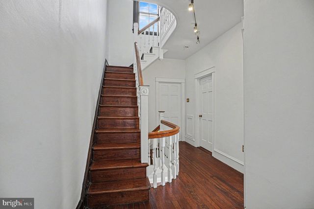 894 N 25TH ST, Philadelphia, PA 19130