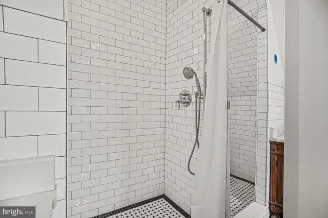 894 N 25TH ST, Philadelphia, PA 19130