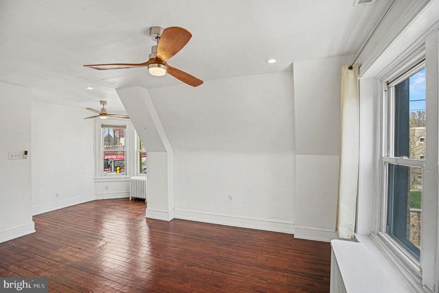 894 N 25TH ST, Philadelphia, PA 19130